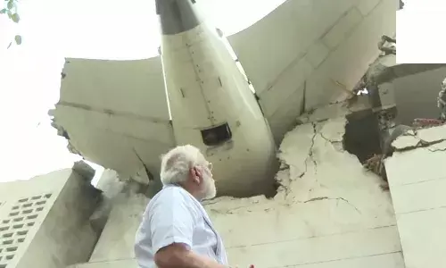 गुजरात ATS ने प्लेन क्रैश साइट से डीवीआर किया बरामद