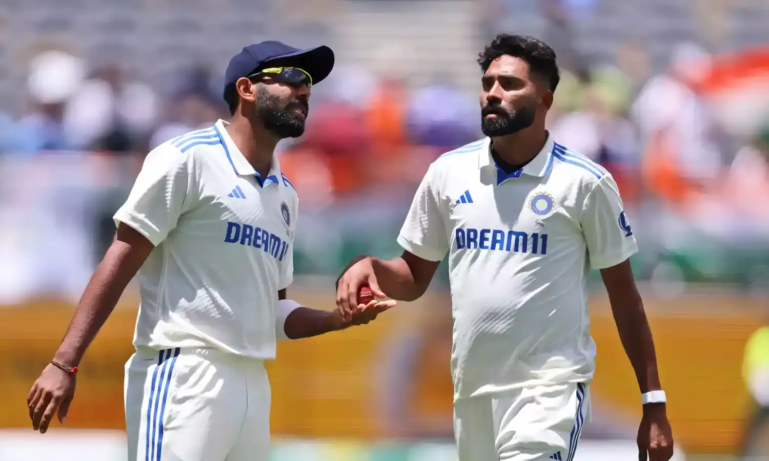 सिराज-बुमराह पर उठे सवाल