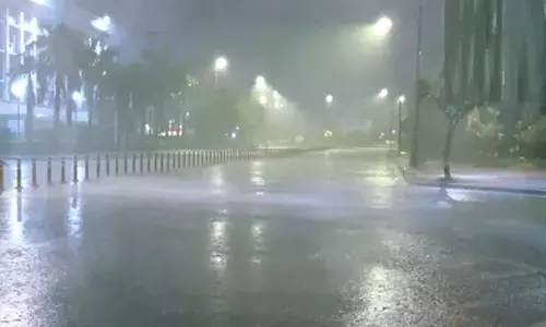 दिल्ली में अचानक बारिश ने दी दस्तक, गर्मी से मिली राहत, जानिए देश का कैसा रहेगा मौसम?