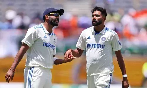 सिराज-बुमराह पर उठे सवाल