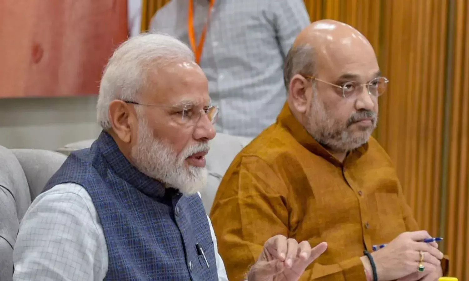 पुणे में ब्रिज गिरने से 2 की मौत, PM मोदी और शाह ने ली जानकारी; अजित पवार ने बताई हादसे की वजह