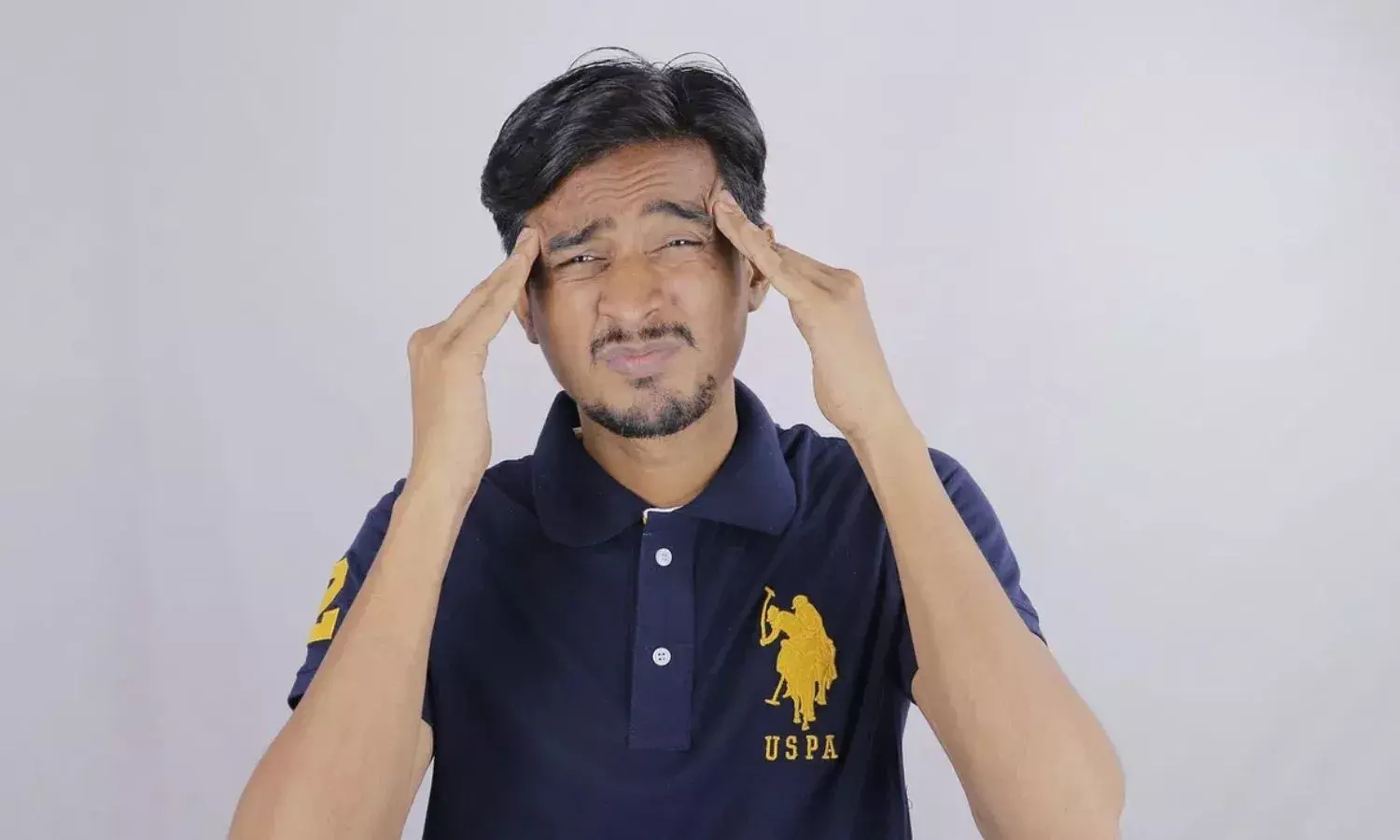 लगातार बना रहता है सिरदर्द कहीं गंभीर बीमारी का खतरा तो नहीं? जानें एक्सपर्ट क्या कहते हैं