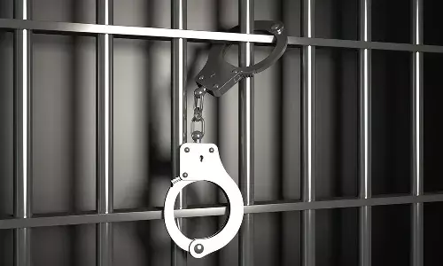 गए थे बेहतर जीवन शैली का सपना लेकर लिप्त हो गए गैरकानूनी गतिविधियों में…