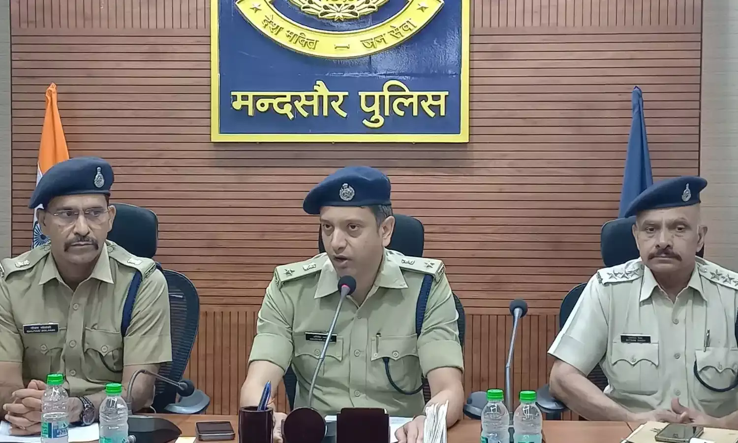 मादक पदार्थ तस्करों की काली कमाई पर मंदसौर पुलिस की सर्जिकल स्ट्राईक, 91.58 करोड़ रुपए की संपत्ति फ्रीज