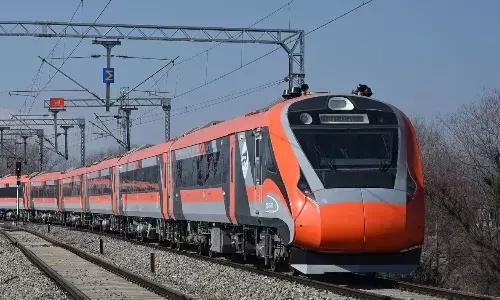 गोरखपुर-पाटलिपुत्र ट्रेन बनेगी विकास की नई धड़कन!