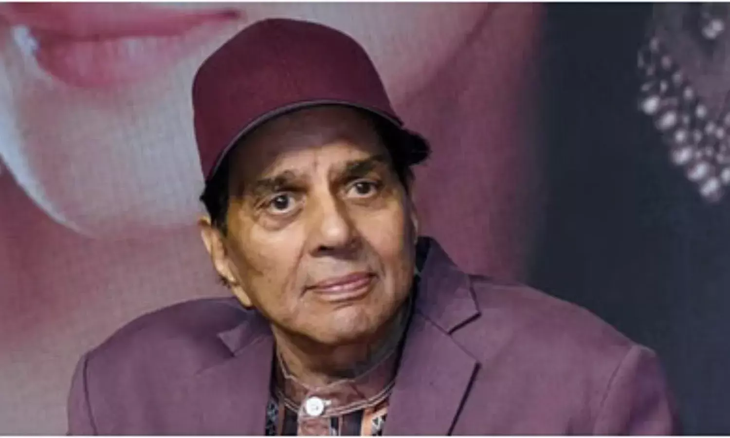 धर्मेंद्र बोले बूढ़ा नहीं, जवान हो गया हूं, योग को बताया जीवन बदलने वाला उपाय; पीएम मोदी को दिया श्रेय धर्मेंद्र बोले बूढ़ा नहीं, जवान हो गया हूं, योग को बताया जीवन बदलने वाला उपाय; पीएम मोदी को दिया श्रेय