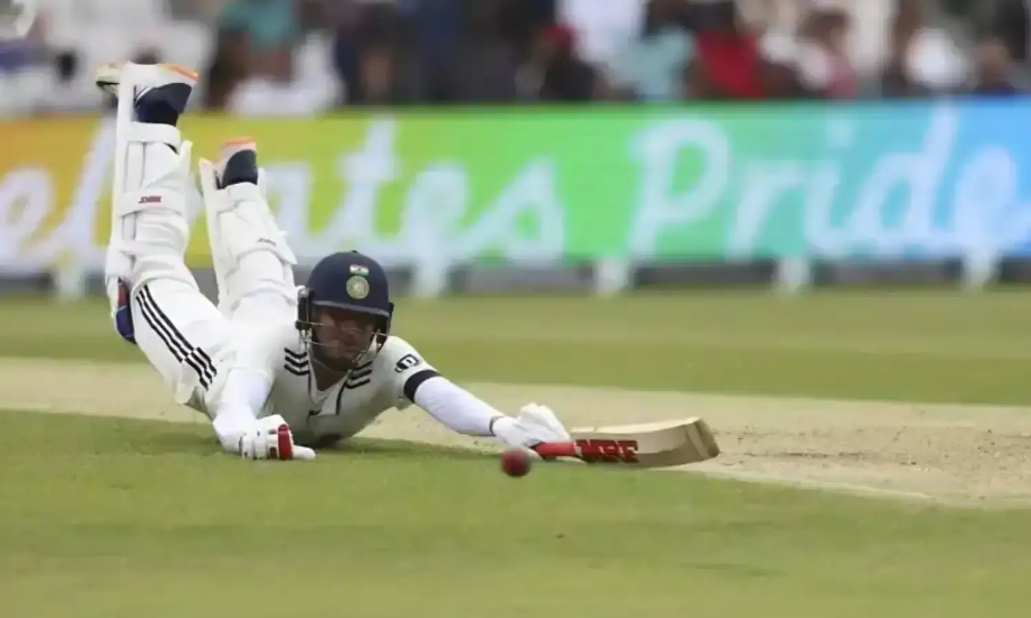 शतक जड़कर विवादों में फंसे भारतीय कप्तान, ICC नियमों के उल्लंघन को लेकर गिल पर उठे सवाल