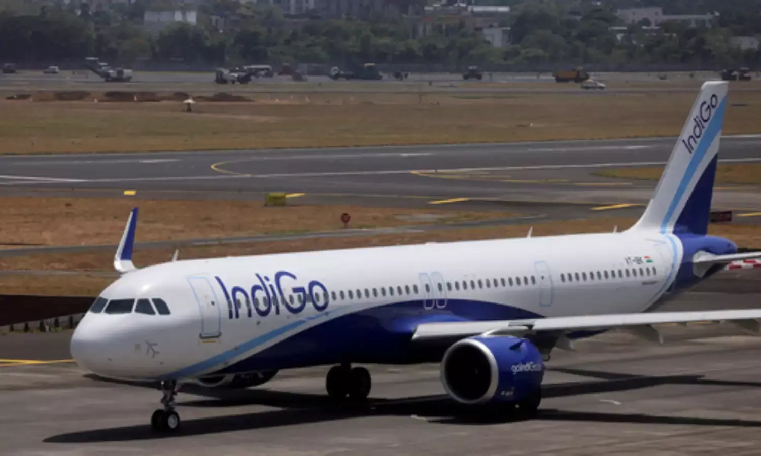 इंडिगो फ्लाइट में Mayday कॉल से मचा हड़कंप! चेन्नई फ्लाइट की बेंगलुरु में इमरजेंसी लैंडिंग… इंडिगो फ्लाइट में Mayday कॉल से मचा हड़कंप! चेन्नई फ्लाइट की बेंगलुरु में इमरजेंसी लैंडिंग…