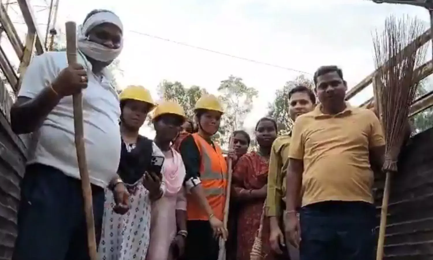 एक हजार लीटर से ज्यादा अवैध शराब जब्त, कई आरोपी गिरफ्तार