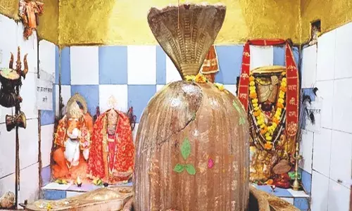 मंदसौर में स्थित है भगवान कुबेर का अनोखा मंदिर, जहां धन के देवता के साथ विराजा है शिव परिवार