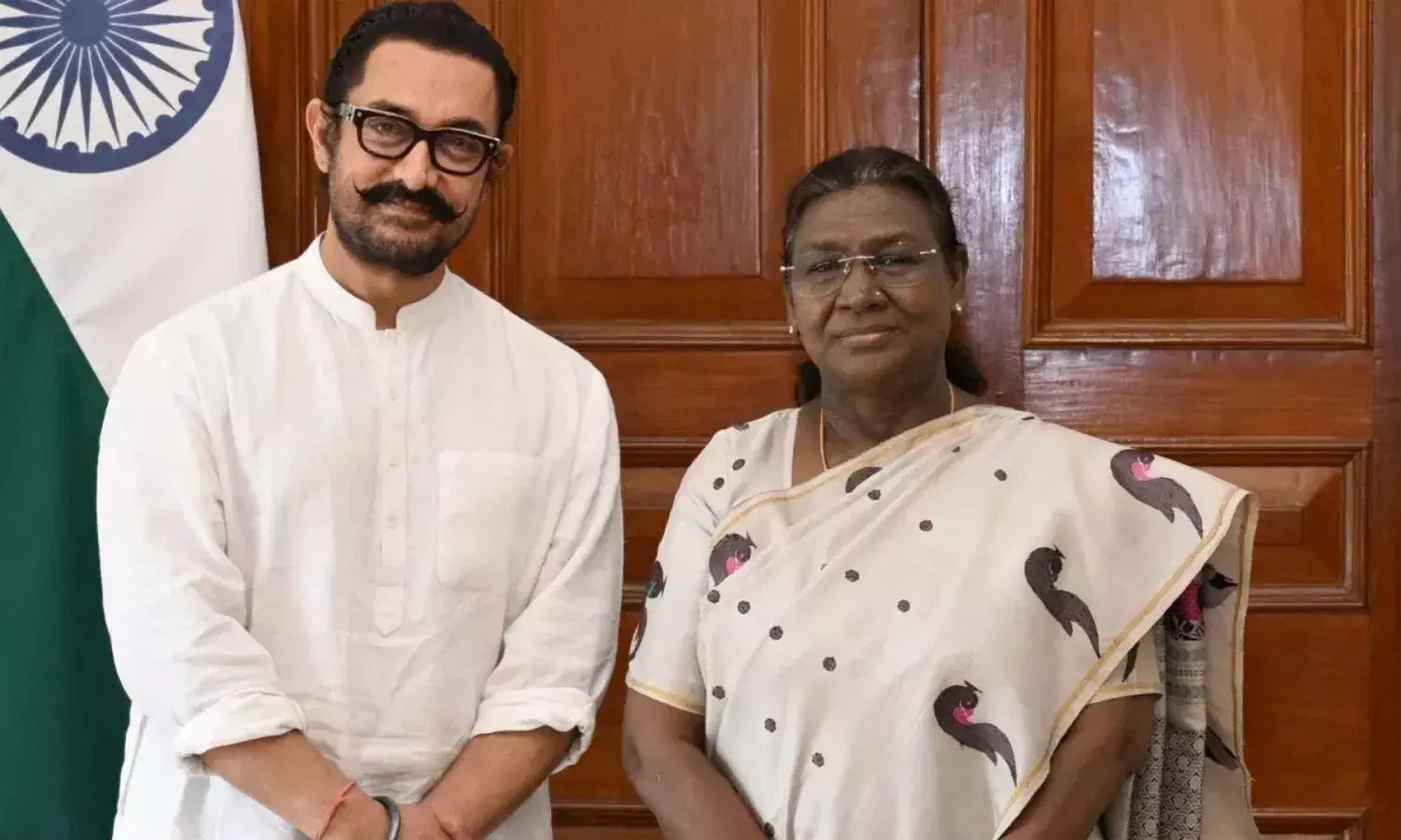 ‘सितारे जमीन पर’ की सफलता के बाद राष्ट्रपति से मिले आमिर खान, सोशल मीडिया पर तस्वीरें जमकर वायरल