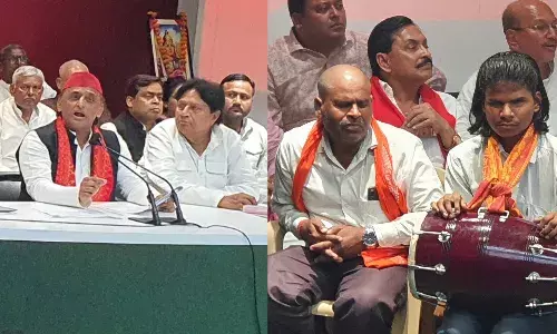 Etawah Kathavachak Viral Video