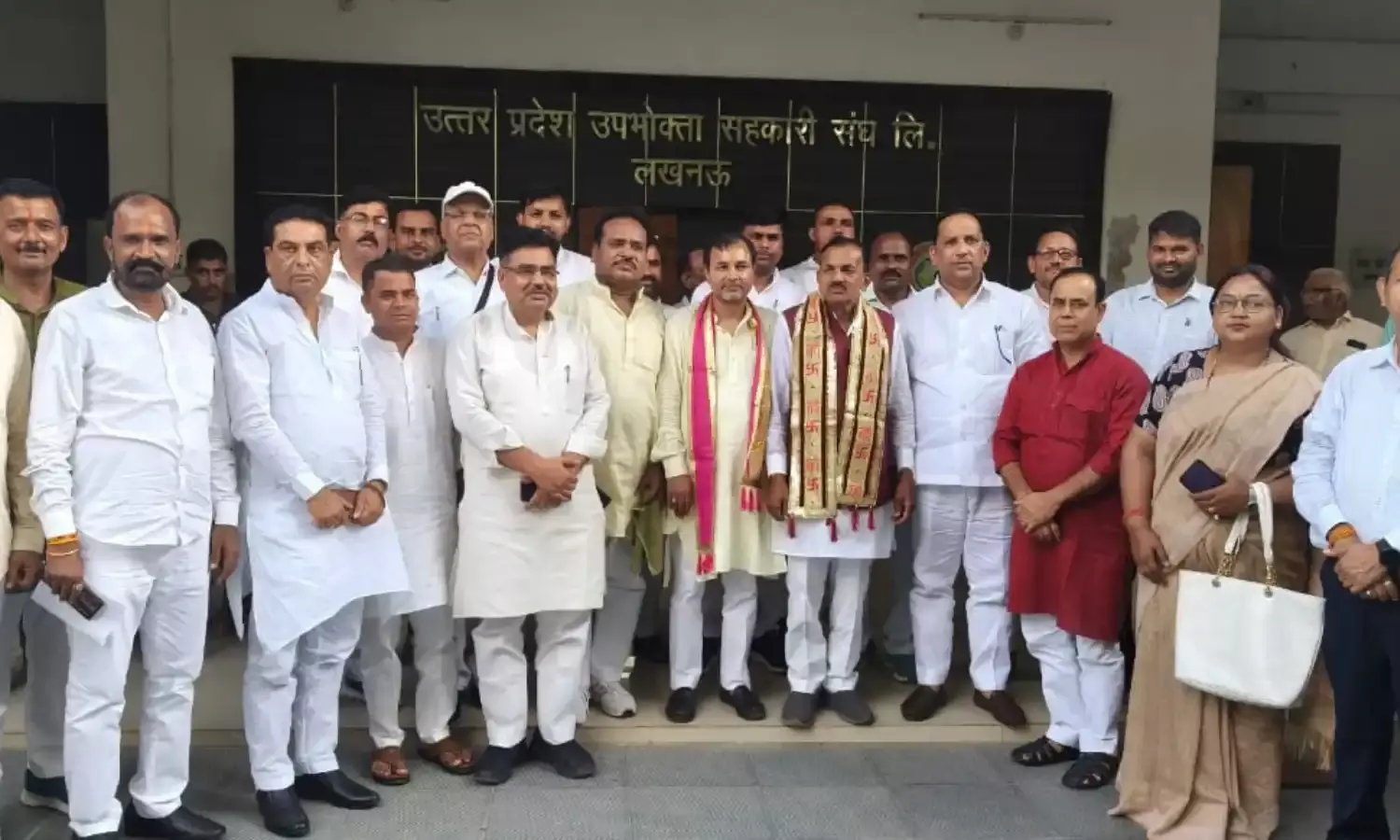 लखनऊ के अशोक द्विवेदी को सभापति की कुर्सी, दोनों पदाधिकारी निर्विरोध..