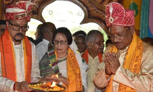 सीएम साय और राज्यपाल पत्नी समेत जगन्नाथ रथयात्रा में हुए शामिल, निभाई छेरापहरा की रस्म