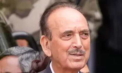 गुलाम नबी आज़ाद की पार्टी को बड़ा नुकसान, दो पूर्व मंत्री कांग्रेस में शामिल