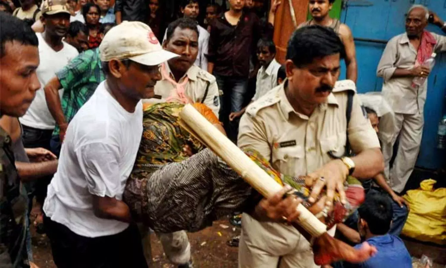 पुरी रथ यात्रा में मची भगदड़, 40 से ज्यादा श्रद्धालु घायल