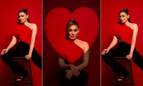 क्या कार्डियक अरेस्ट बना मौत की वजह? पोस्टमार्टम जारी, पति पराग पहुंचे अस्पताल