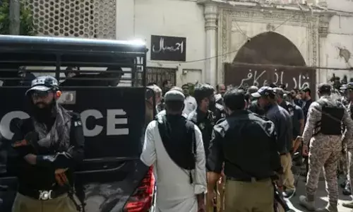 13 सैनिकों की मौत, तालिबान गुट ने ली जिम्मेदारी…