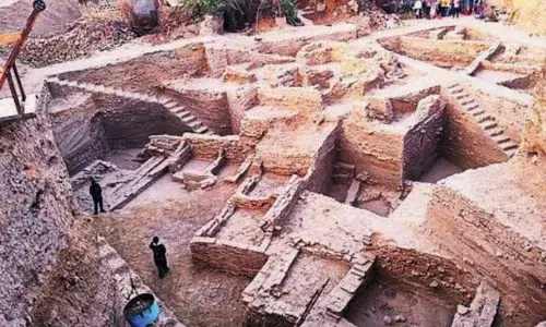 डीग में पिछले 5 महीने से चल रही खुदाई, महाभारत और गुप्त काल से जुड़े कई अहम सबूत मिले