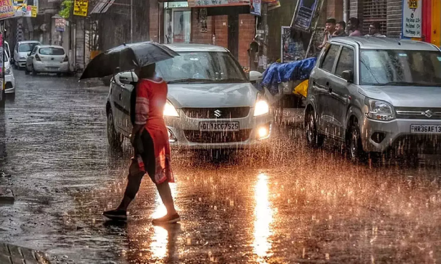 रायपुर में बारिश का दौर जारी, आज 33 जिलों में तेज हवा के साथ भारी बारिश का यलो अलर्ट