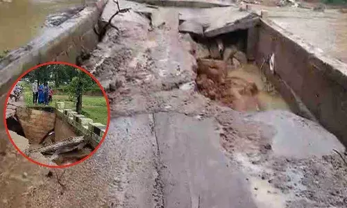 गट्टेगहन नदी का पुल तीसरी बार टूटा, गुणवत्ता पर उठ रहे सवाल, आवागमन ठप