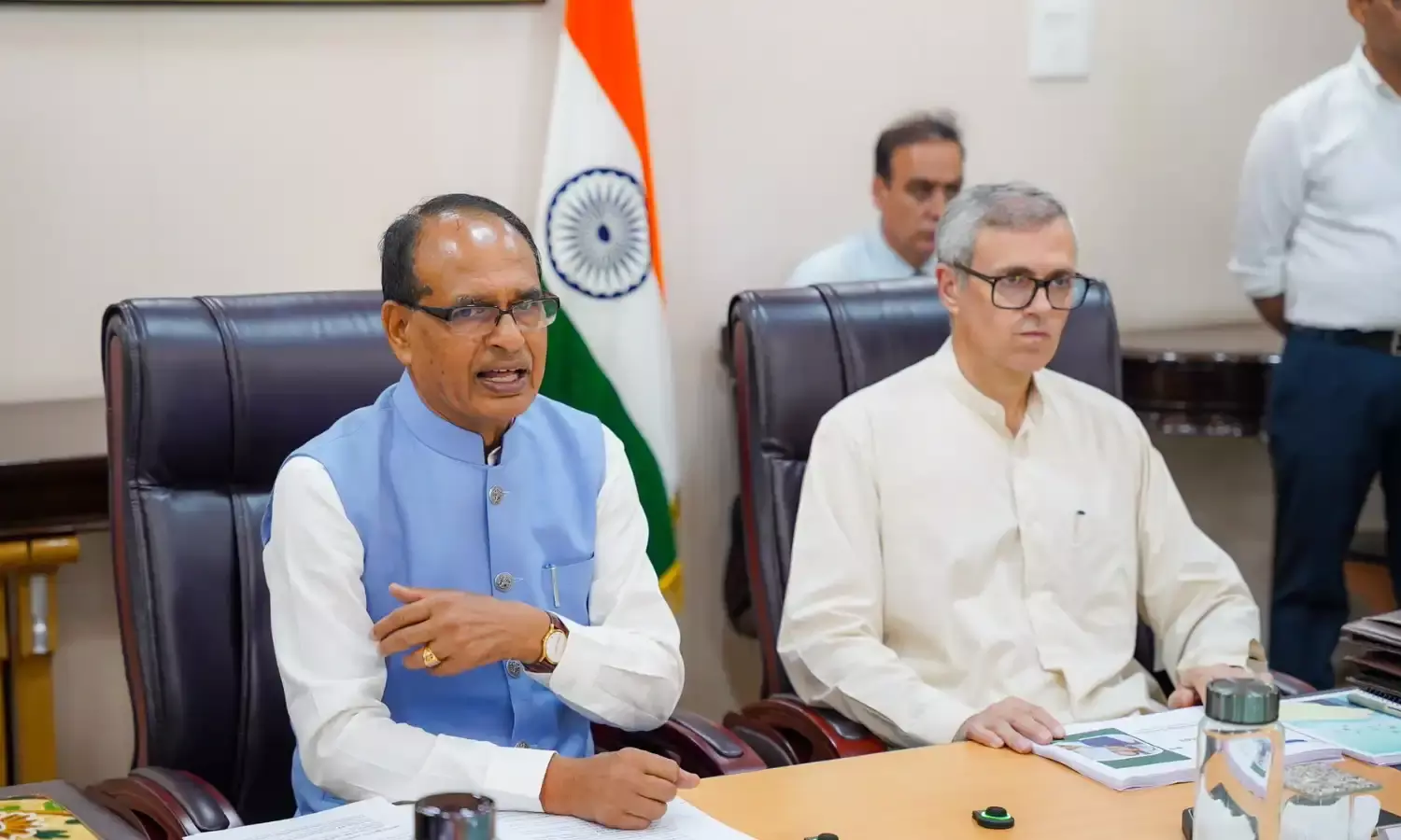 “किसानों को बनाएंगे आत्‍मनिर्भर, जम्मू-कश्मीर में बदलेगा आवास का नक्शा” - केंद्रीय कृषि मंत्री