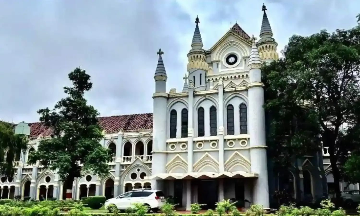 सुप्रीम कोर्ट कोलेजियम ने की अनुसंशा, ग्वालियर के अजय निरंकारी,शिवपुरी के प्रदीप मित्तल बनेंगे जज…