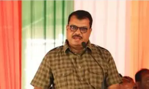 हिंदी टीचर कॉमर्स तो मिडिल स्कूल के मास्टर पढ़ा रहे 12वीं गणित, कांग्रेस बोली- MP की शिक्षा व्यवस्था काम चलाओ