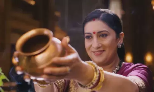 25 साल बाद तुलसी बनकर लौटी स्मृति ईरानी, प्रोमो ने मचाया धमाल; जानिए शो कब और कहां देखें!