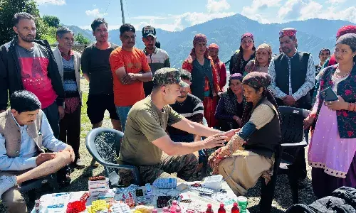 हिमाचल प्रदेश में चलाया बाढ़ राहत अभियान