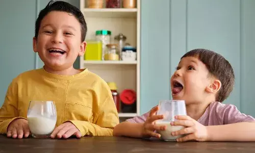 बच्चों की इम्युनिटी को नेचुरल तरीके से बनाएं मजबूत, जानें आसान उपाय