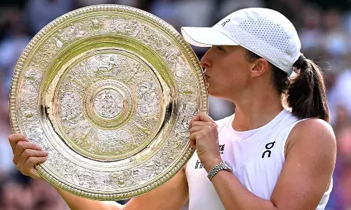 इस देश को मिला पहला Wimbledon चैंपियन, अमेरिकी खिलाड़ी को हराकर जीती ट्रॉफी