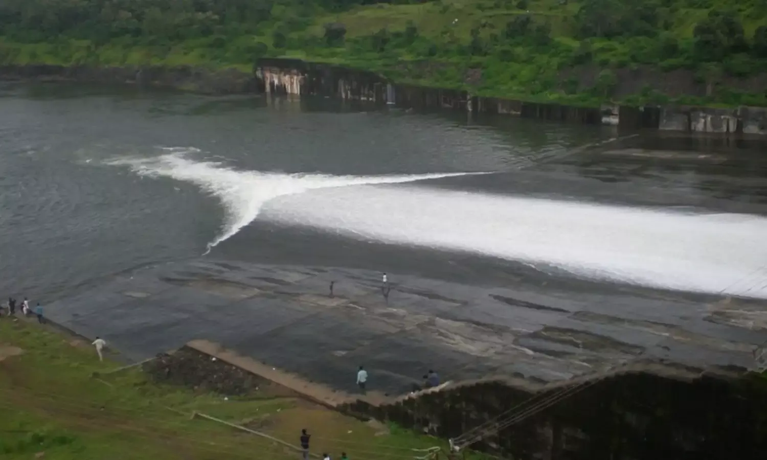 भोपाल के दो छात्रों की डूबने से दर्दनाक मौत, 18 घंटे बाद मिले शव