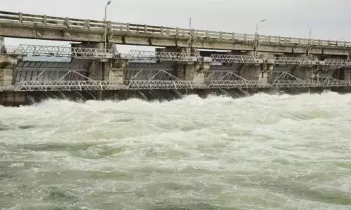 मध्य प्रदेश में भारी बारिश का सिलसिला जारी, ग्वालियर में बाढ़ जैसी स्थिति, जानिए कैसा रहेगा आज का मौसम…