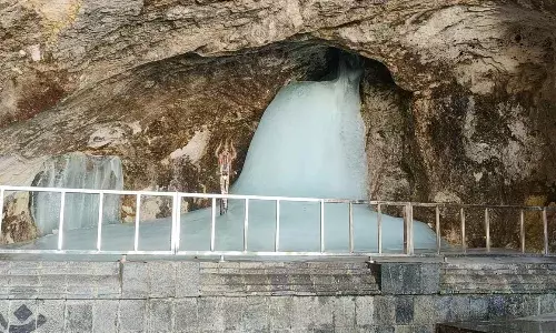पहलगाम और बालटाल शिविरों से श्री अमरनाथजी यात्रा आज के लिए स्थगित