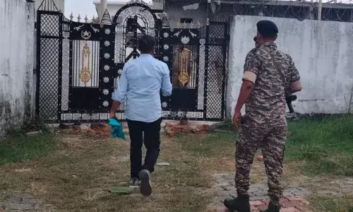 यूपी के बलरामपुर से लेकर मुंबई तक छांगुर बाबा के 14 ठिकानों पर ईडी की छापेमारी