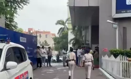 पटना गैंग वॉर! पारस अस्पताल के ICU में घुसकर कैदी को मारी गई 4 गोलियां, इलाज के दौरान मौत