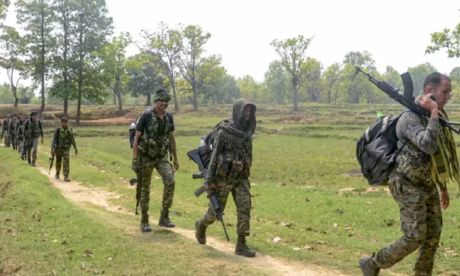 सुरक्षा बलों ने 6 नक्सलियों को किया ढेर