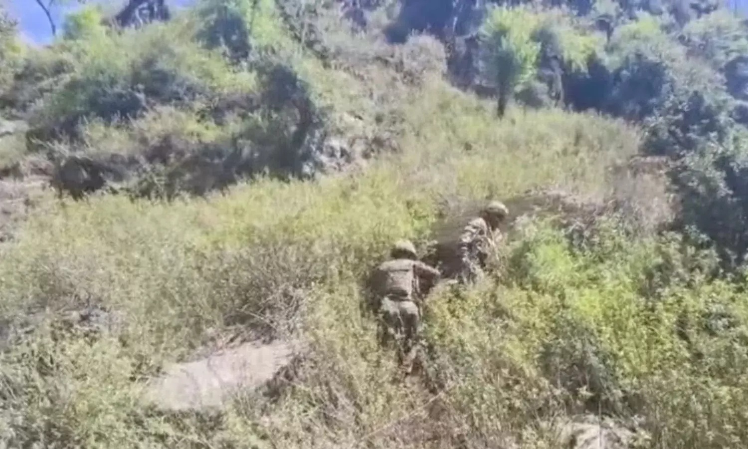 किश्तवाड़ में आतंकियों और सुरक्षाबलों के बीच मुठभेड़, सर्च ऑपरेशन जारी