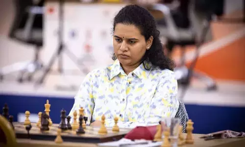 कोनेरू हंपी ने पहले गेम में मारी बाजी, भारत की चार खिलाड़ी टॉप 8 में शामिल