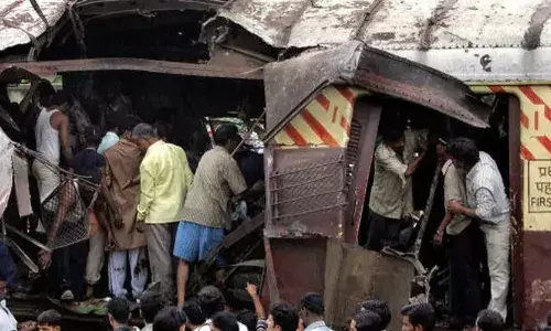 Mumbai Local Train Blast