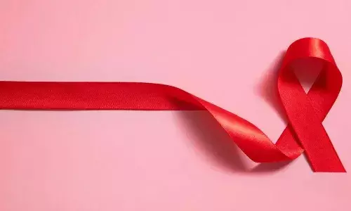 HIV के शुरुआती लक्षणों को न करें नजरअंदाज, समय रहते टेस्ट कराएं