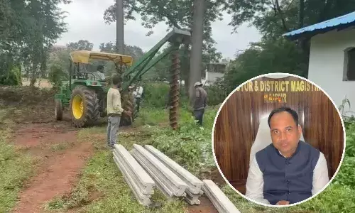 कब्जा मुक्त कराई गई राजभवन के सामने की 5 एकड़ बेशकीमती जमीन