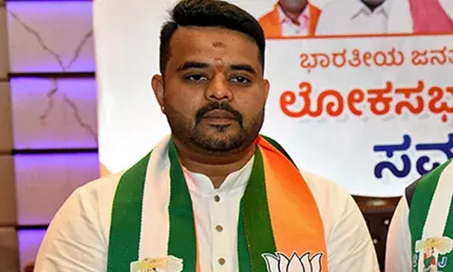 रेप केस में दोषी पूर्व पीएम देवेगौड़ा के पोते प्रज्वल रेवन्ना, अदालत में ही रो पड़े;  कल होगा सजा का ऐलान