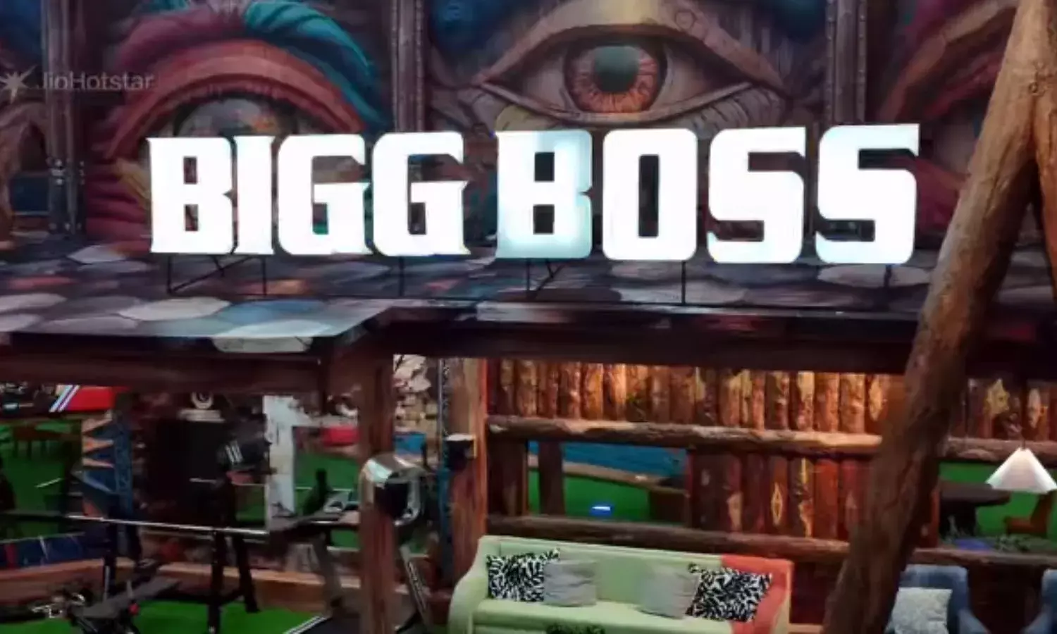 इस बार हटके है बिग बॉस 19 का घर; असेंबली रूम से लेकर वुडन केबिन तक, दर्शकों को मिलेंगे नए ट्विस्ट और सरप्राइज