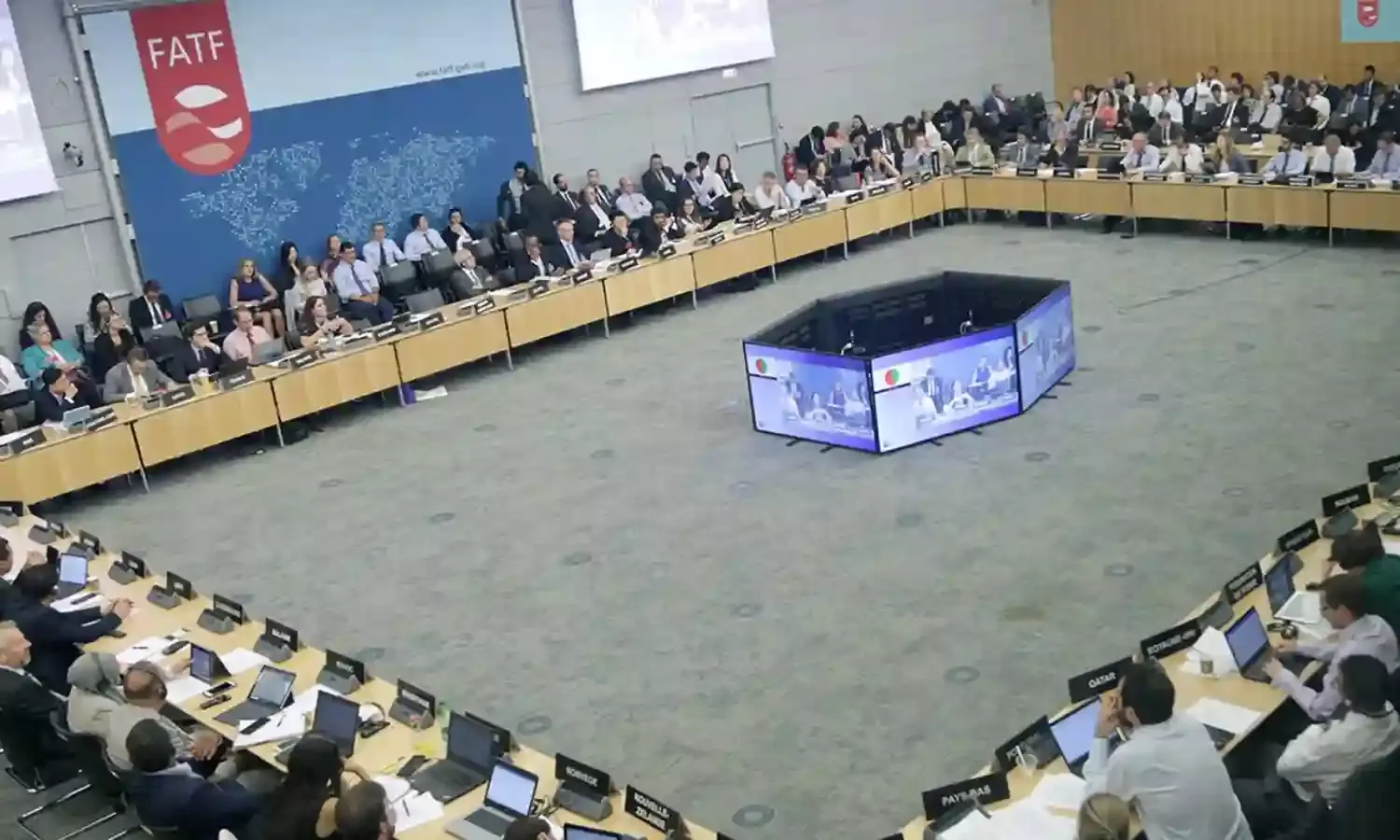 आतंकी फंडिंग को लेकर पाकिस्तान को चेतावनी, FATF ने कहा तुरंत बंद करें