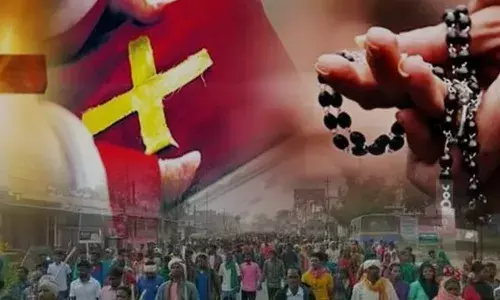 Forced Conversion:चूड़ी, बिंदी और सिंदूर उतारो… अब तुम्हारा धर्म परिवर्तन होगा!