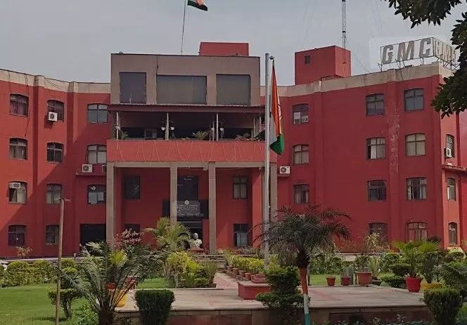 भ्रष्टाचार के मामलों में निगम भी पीछे नहीं, सालों से जांच, लेकिन सजा किसी को नहीं