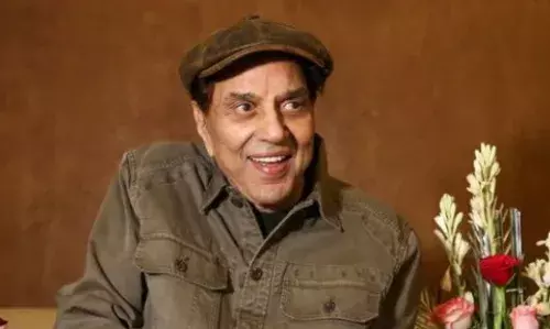 धर्मेंद्र को मारने वाली बेशर्म टीवी पत्रकारिता