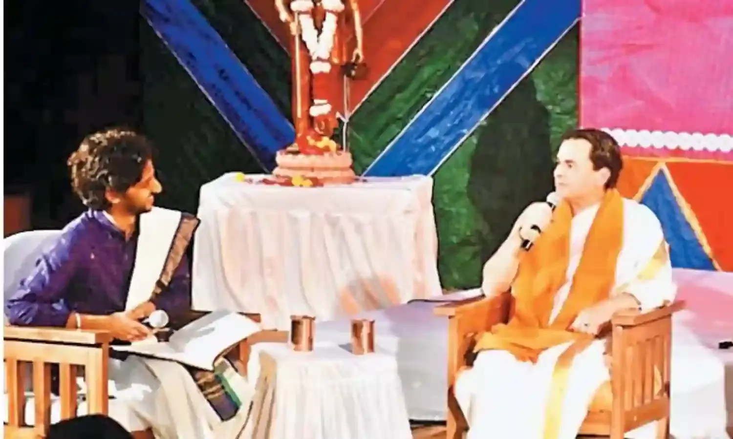 वेदांत केवल भारत के लिए नहीं बल्कि समस्त मानवता के लिए: आचार्य जोनास मसेट्टी